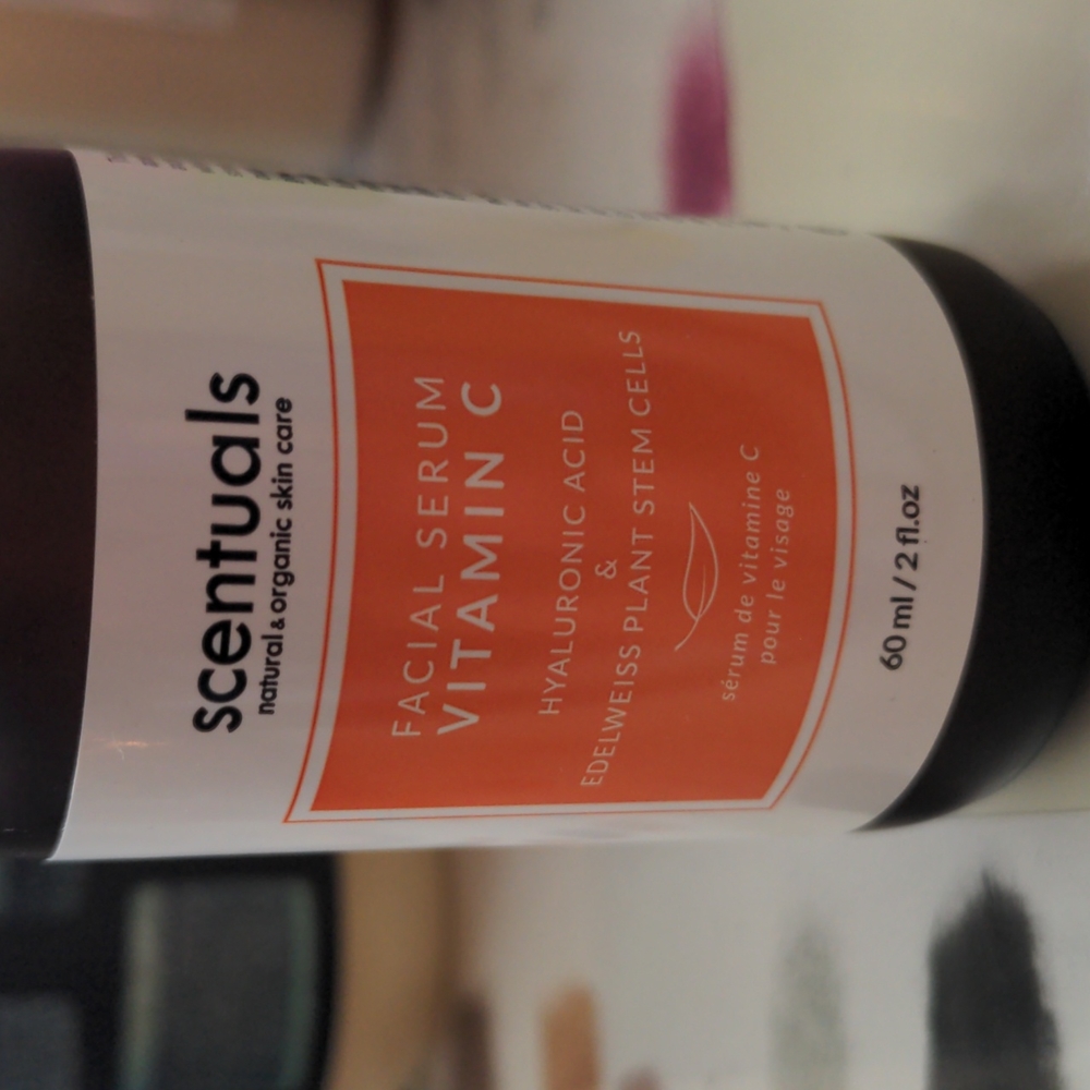 Vitamin C serum